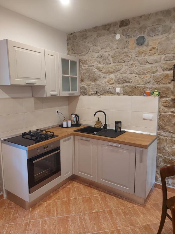 Holiday Home Pepe Banj Exterior photo